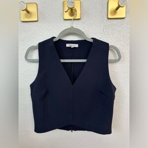 Lucy Paris V neck